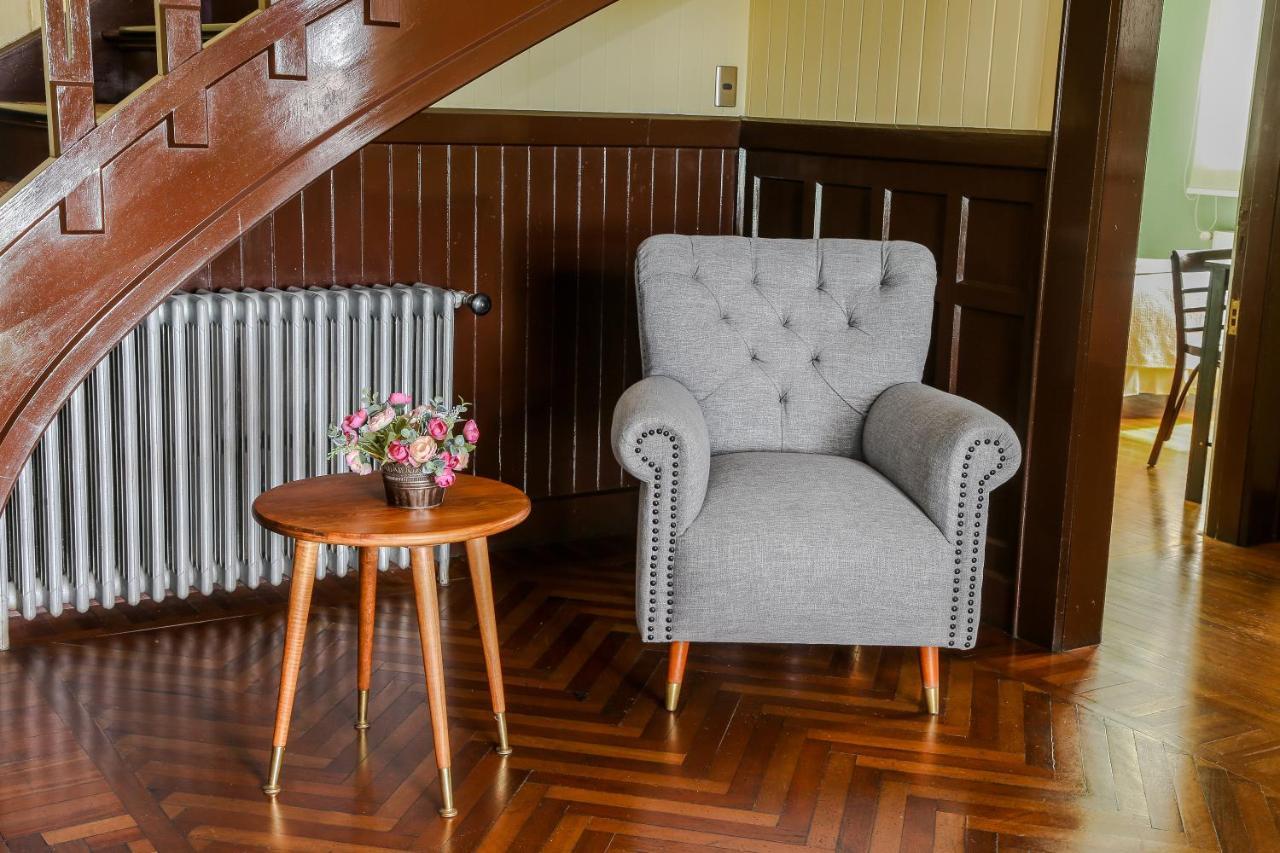 Hotel Lacolet Punta Arenas Exterior photo