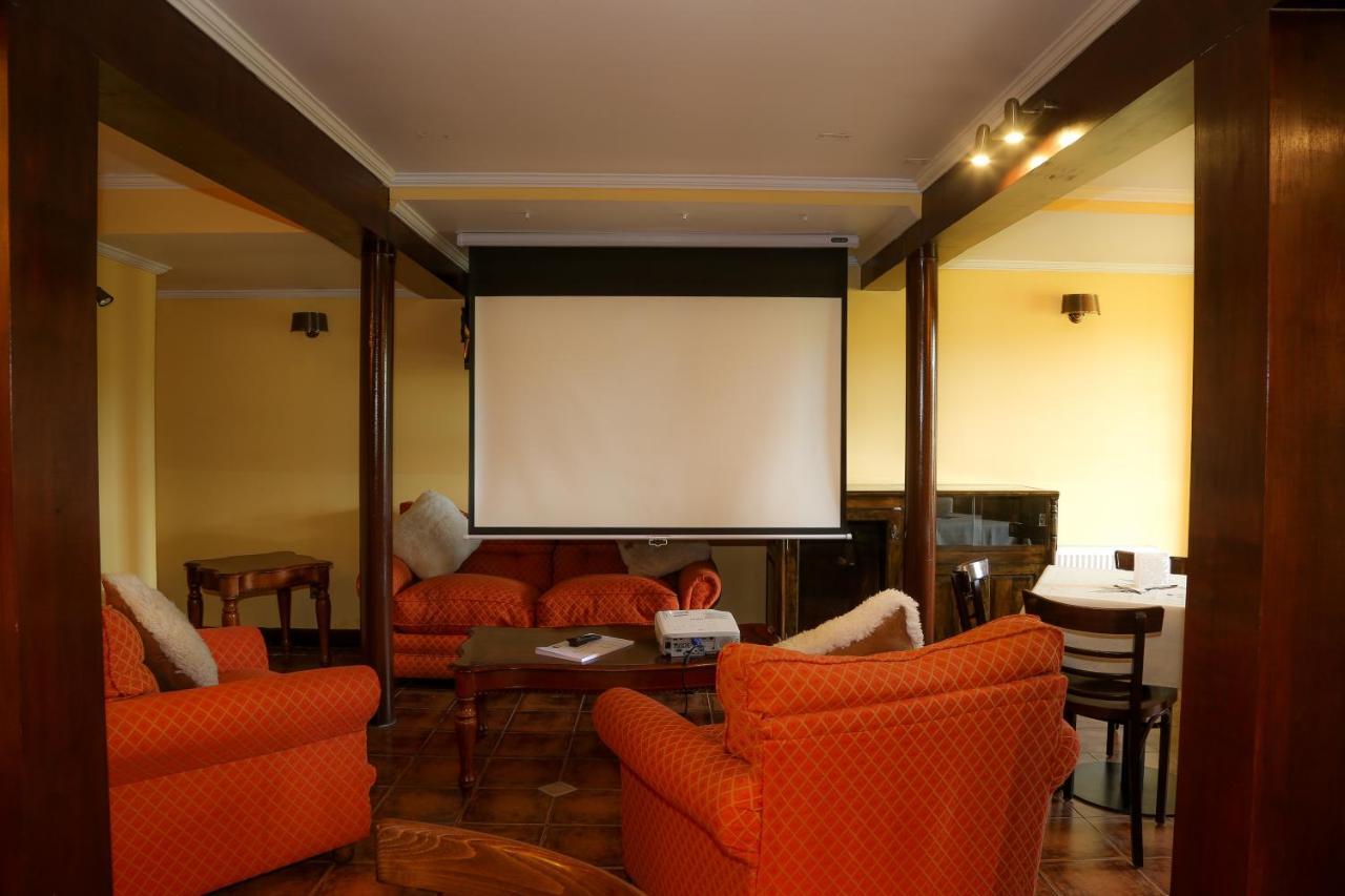 Hotel Lacolet Punta Arenas Exterior photo